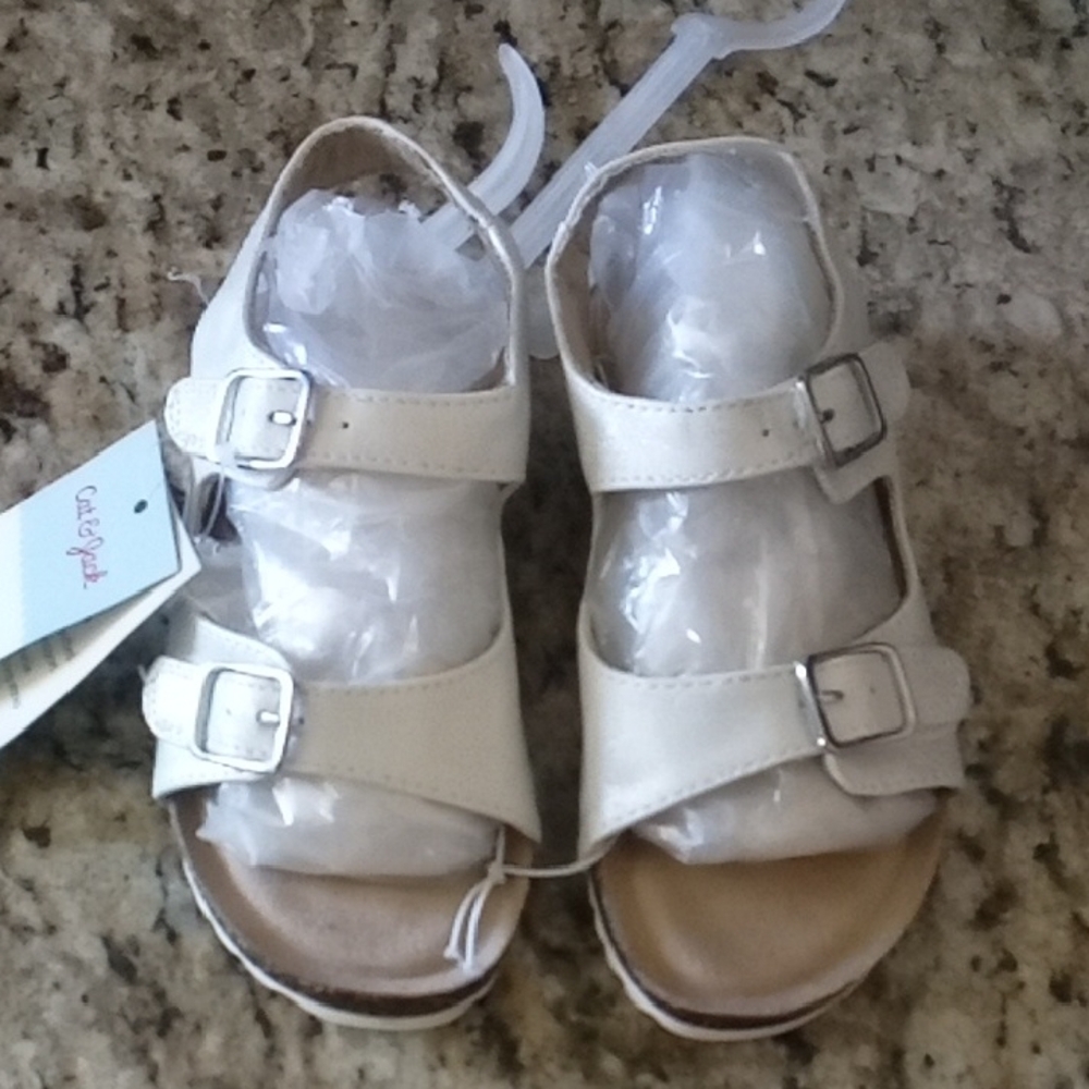 Cat & Jack Cream Kids Sandals